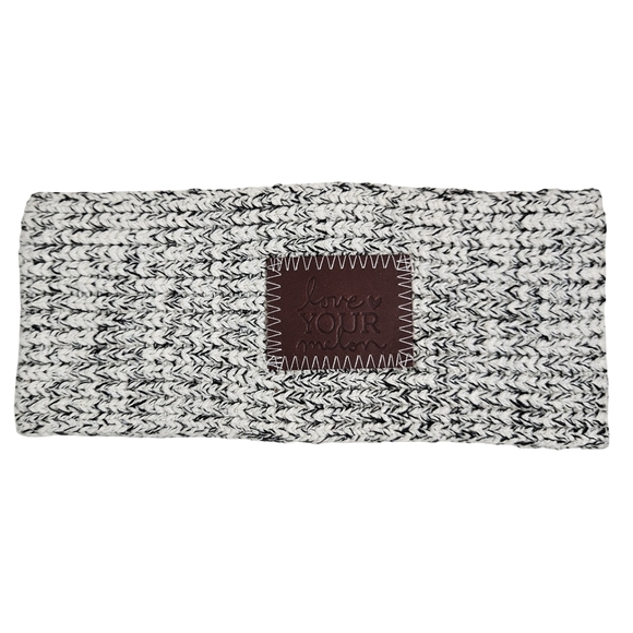 Bundle Of Winter Hats, Assorted Brands And Colors, 3 Adult/1 Child - Picture 10 of 12